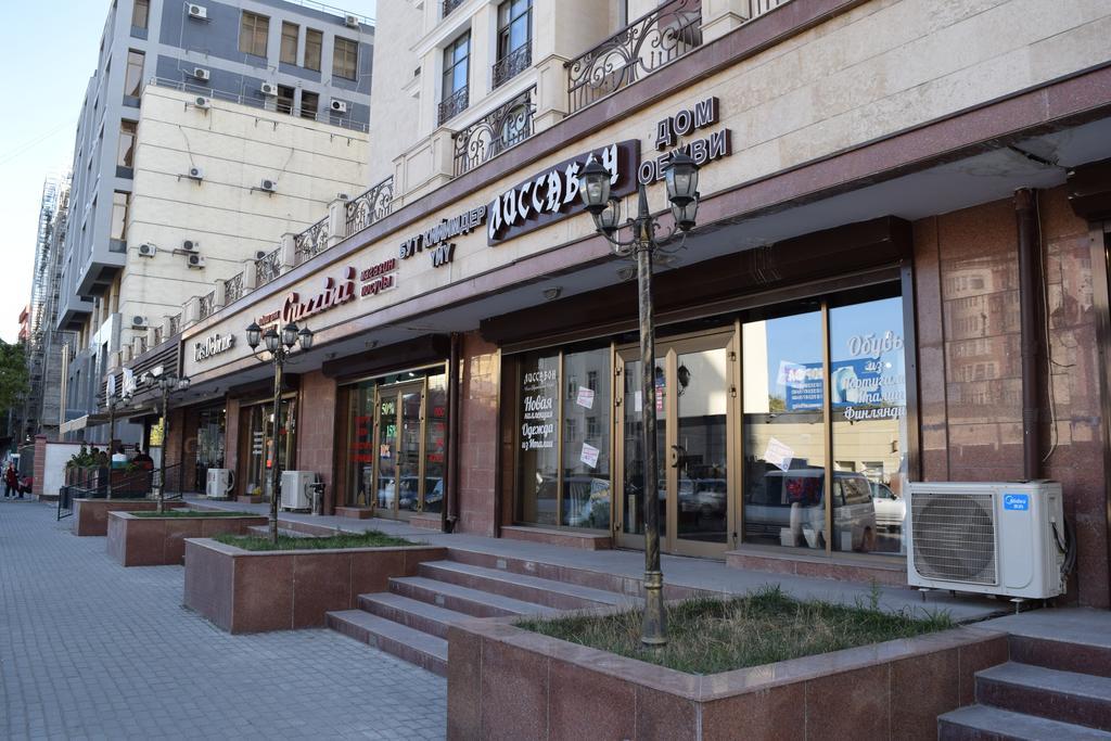 Bishkek Flatlux Apartments Esterno foto